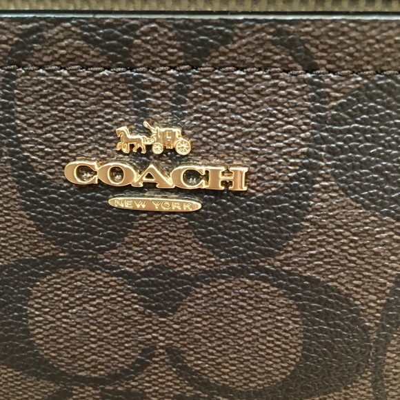 Coach Satchel with Long Strap - Picture 8 of 13